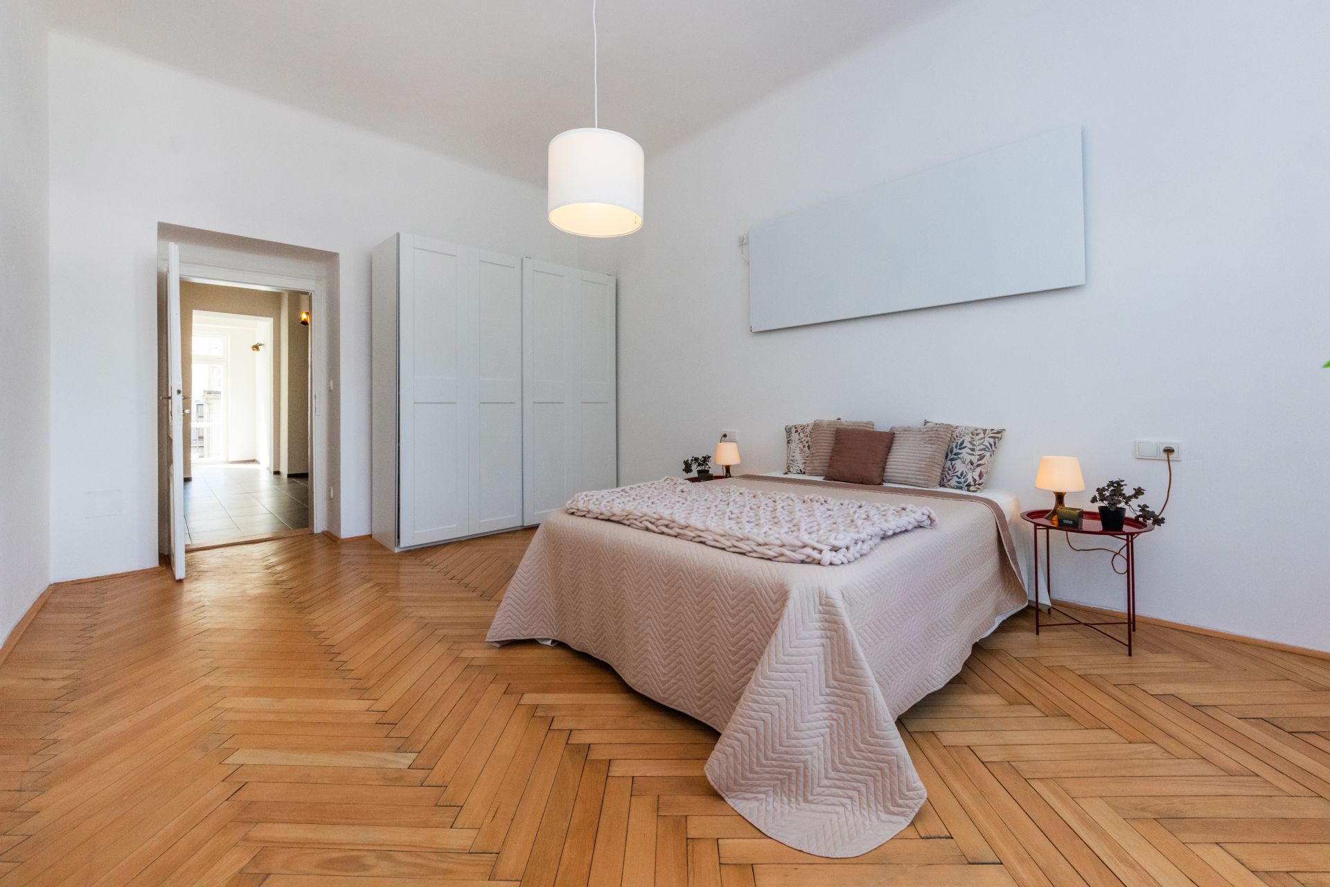 Prodej bytu 2+1, 90 m2, s výhledem na Žižkovskou věž, ul. Ondříčkova, Praha - Vinohrady