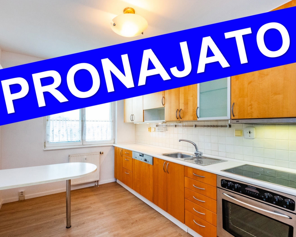 Pronájem bytu 3+1 s lodžií, ul. Bašteckého, Praha 5 - Stodůlky